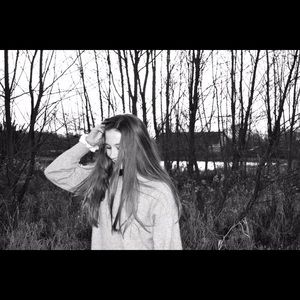 Meet your Posher, Kayla